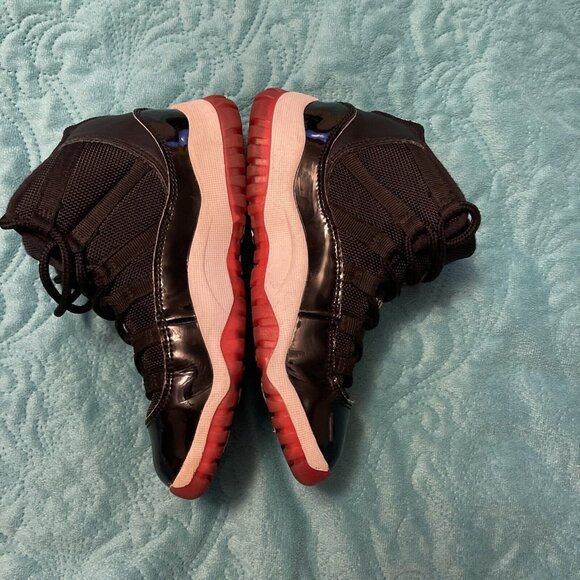 Size 13C (PS) Jordan 11 Retro 2019 Bred Pre Owned Black & White Children’s Shoes - Picture 8 of 14